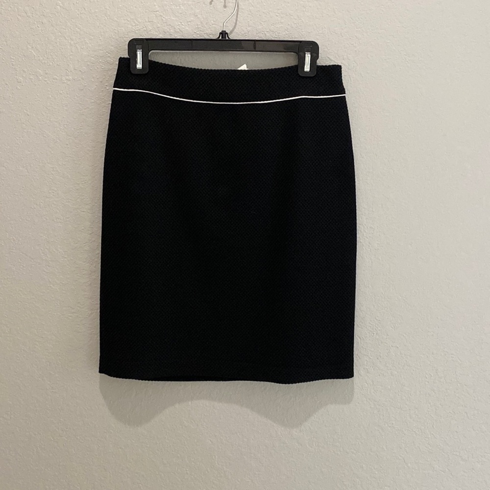 Worn ONCE!! WHBM knee length skirt/ matching jacket.